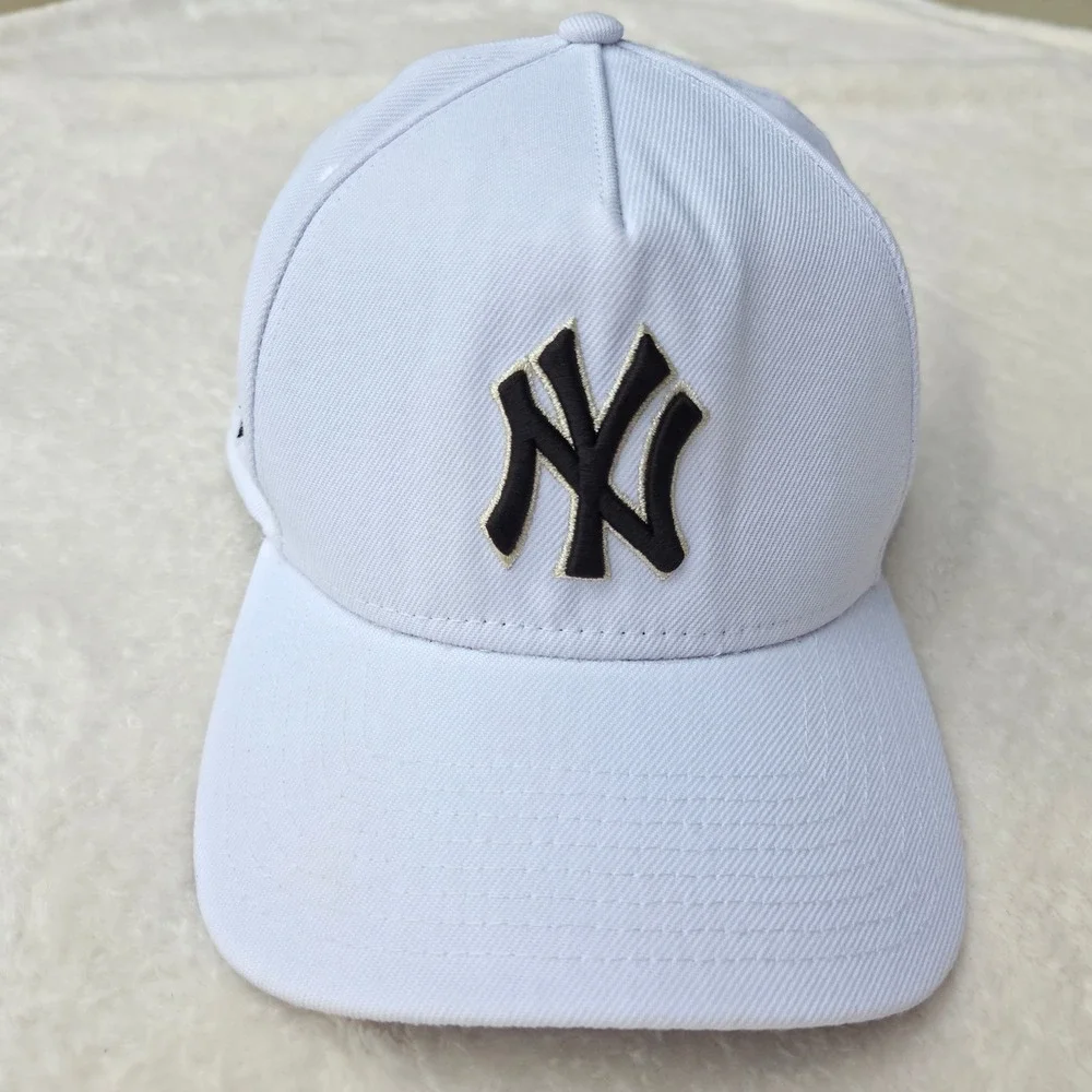 New Era NY Yankees 1999 World Series Patch Snapback Hat White/Gray A-Frame